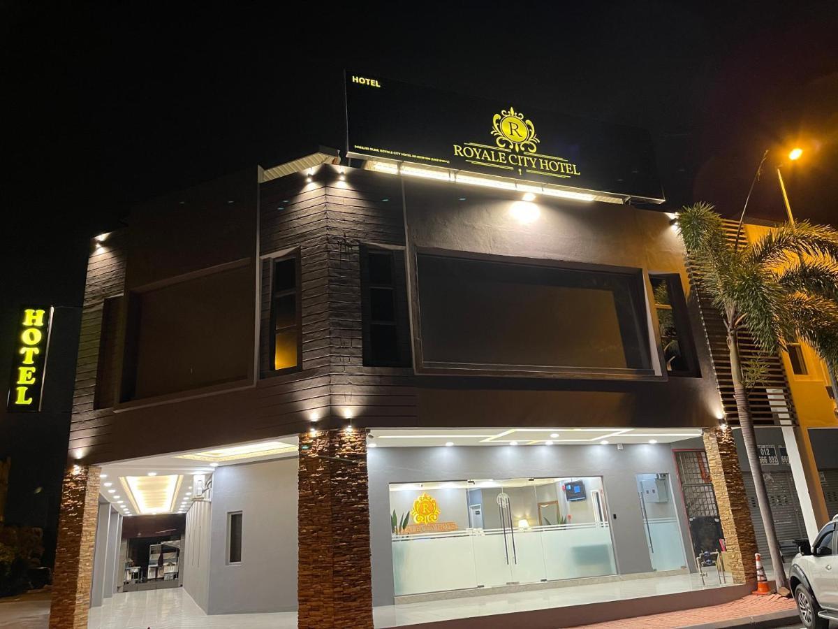 Royale City Hotel - 10 Min From Klia Klia 2 Airport Sepang Exterior photo