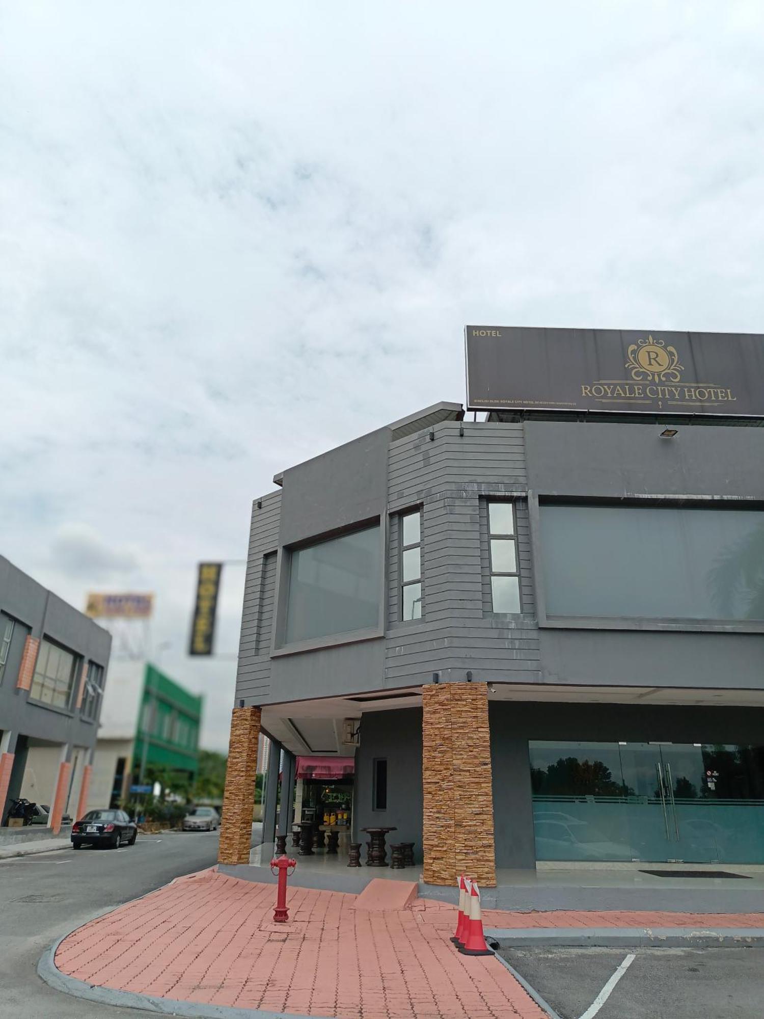 Royale City Hotel - 10 Min From Klia Klia 2 Airport Sepang Exterior photo