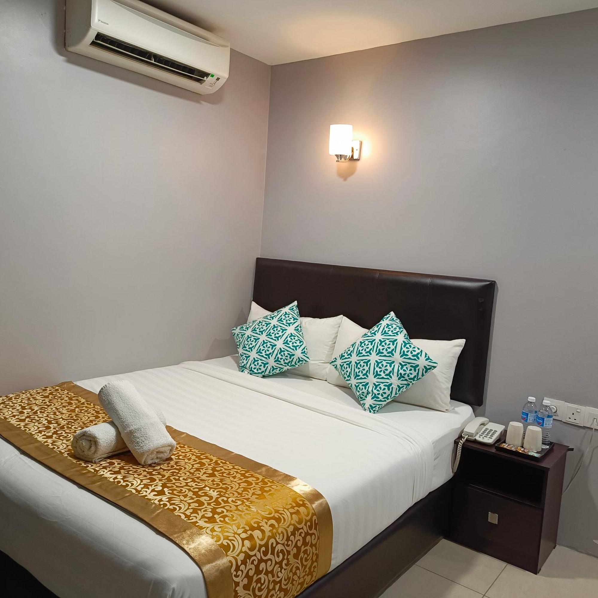 Royale City Hotel - 10 Min From Klia Klia 2 Airport Sepang Exterior photo
