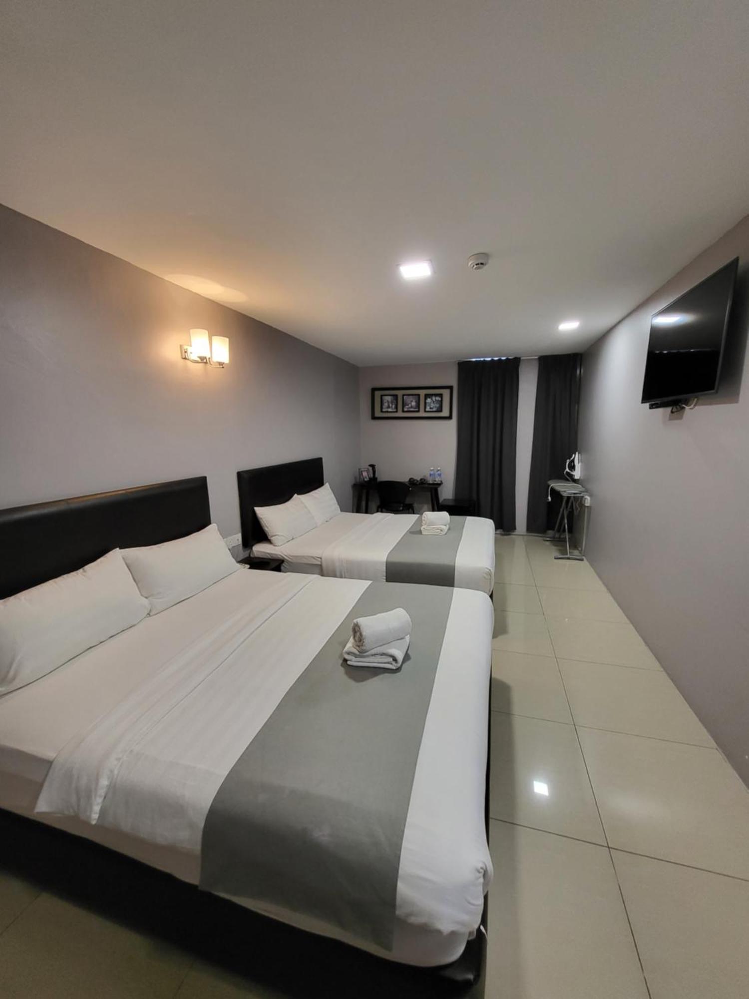 Royale City Hotel - 10 Min From Klia Klia 2 Airport Sepang Exterior photo